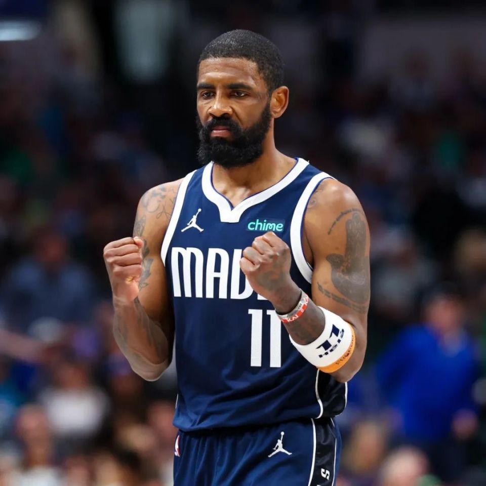 特别是后防 特别是后防